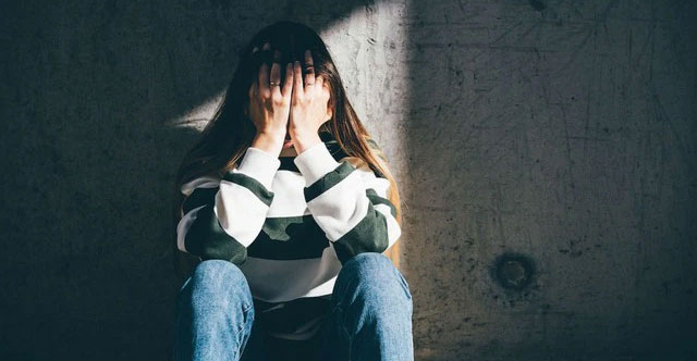 Cảm Xúc Tiêu Cực: Tác Nhân Kín Đáo Đẩy Nhanh Quá Trình Lão Hóa
