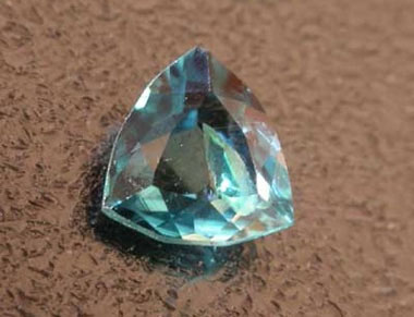 10 loại đá quý hiếm nhất thế giới