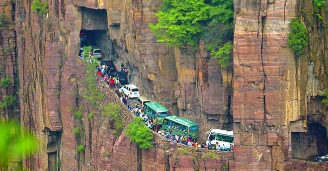 Guoliang từ một ngôi làng nhỏ nay trở thành một địa điểm du lịch nhộn nhịp