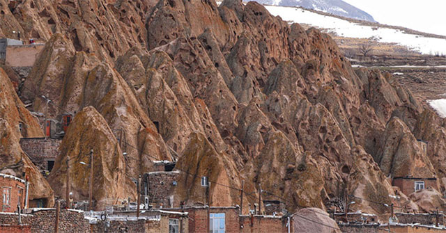 Khám Phá Ngôi Làng Độc Đáo Kandovan Tại Iran