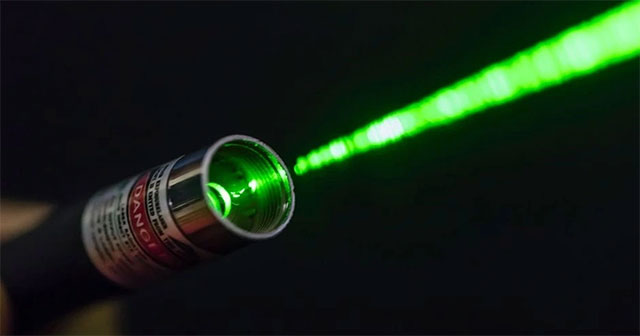 Khám Phá Hiện Tượng Bóng Tối Qua Tia Laser Đột Phá