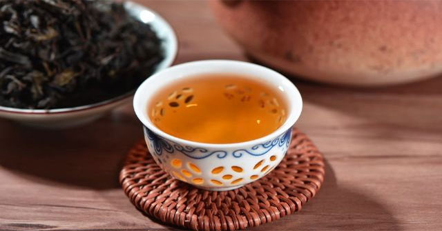 Khám Phá Trà Đại Hồng Bào – Quốc Bảo Quý Hiếm Của Trung Quốc