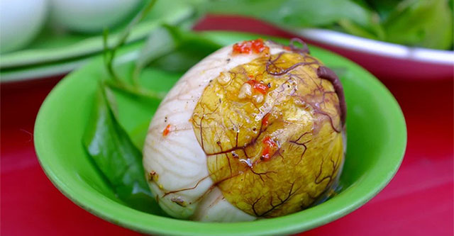 Khám Phá Giá Trị Dinh Dưỡng Và Tác Hại Của Trứng Vịt Lộn