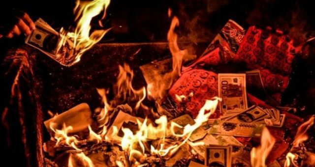 Tháng Bảy Âm Lịch: Tín Ngưỡng Cô Hồn và Những Điều Nên Làm